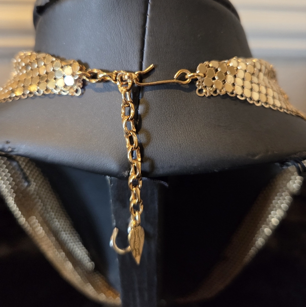 Vintage 1970's Whiting & Davis Gold Mesh Bib Scarf Necklace - Picture 5 of 8